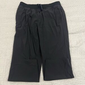 Cloudveil Men’s Cropped Hiking Pants Black Nylon Stretch Capris Size L